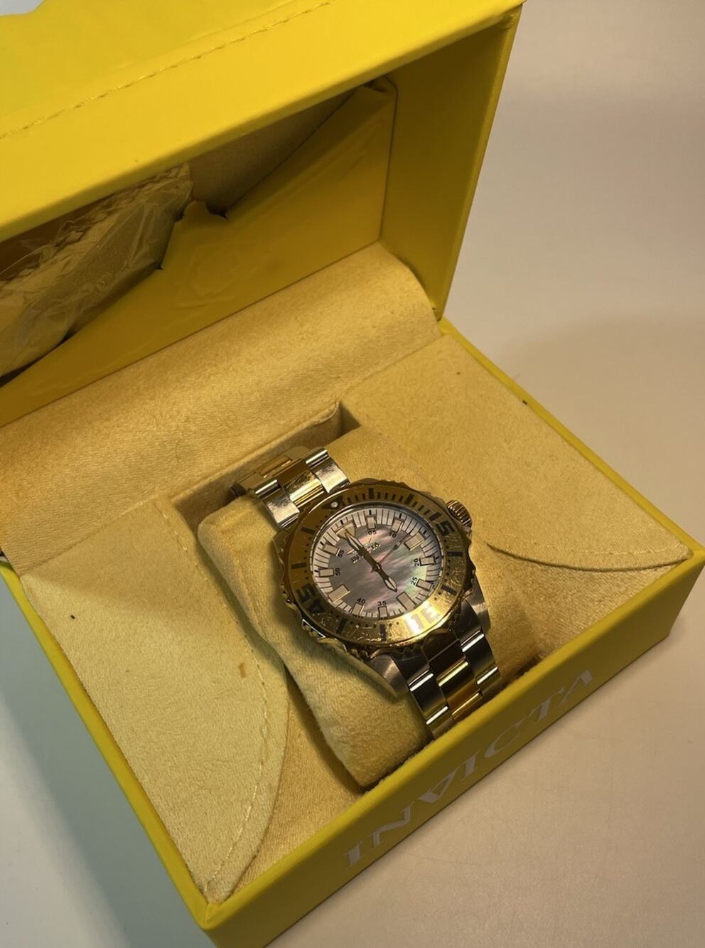 Invicta Pro Diver 17694 Two-Tone Men's Watch White MOP Dial w/ Box